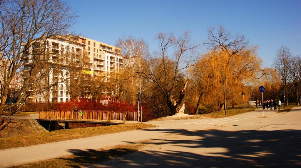Apartament Parkowy *